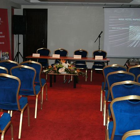 Hotel Rapsodia City Center Botoşani Facilidades foto